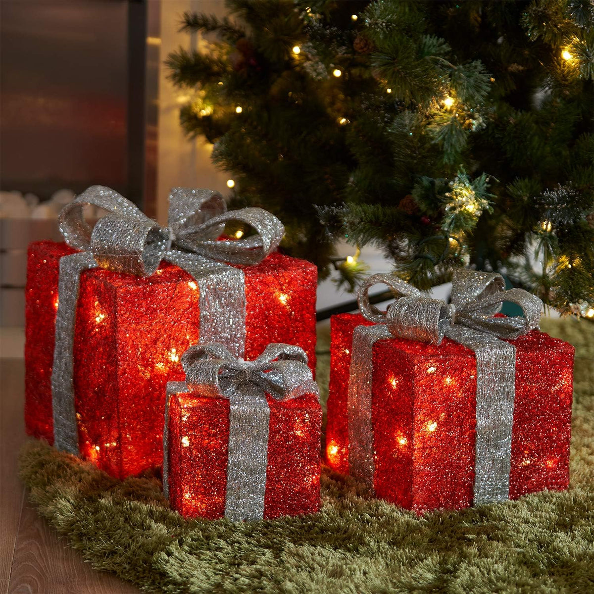 Light-Up Christmas Gift Boxes – Silver Bow, Set of 3 — image 1
